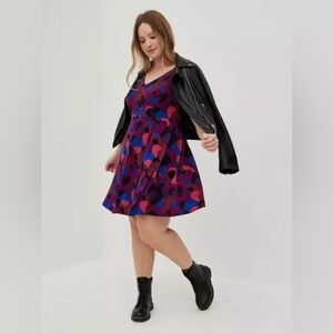 Multi Heart Flutter Mini Dress | Studio Knit V-Neck Button Front Size 2